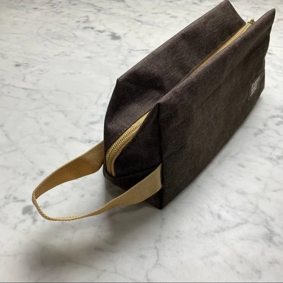 NEW Every Man Jack Toiletry Bag Travel Case Dopp Kit - Picture 4 of 9